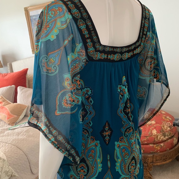 Colorful INC Design Top with Square Neck 3/4 Slv - Picture 5 of 6